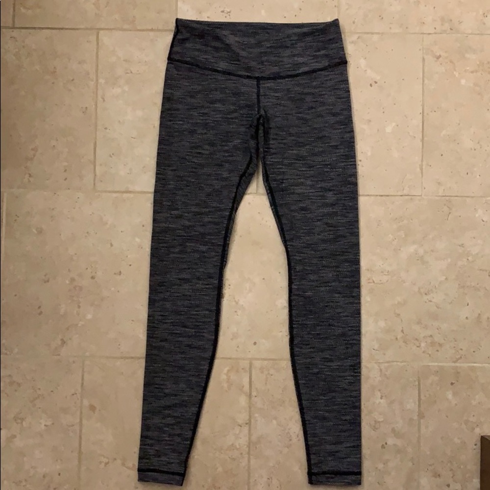 Lululemon wunderunder size 6 ponte gray